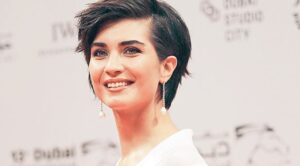 Biografie Tuba Buyukustun