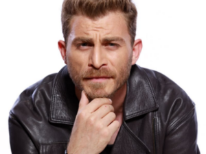 Cine este actorul Eren Vurdem (Mert, serialul Infidelul)