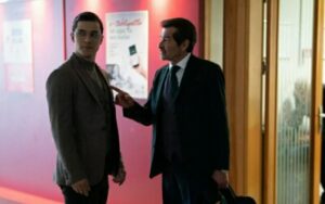 Secrete de familie episoadele 72-73 (rezumat) Yekta îi oferă lui Ilgaz un ajutor important